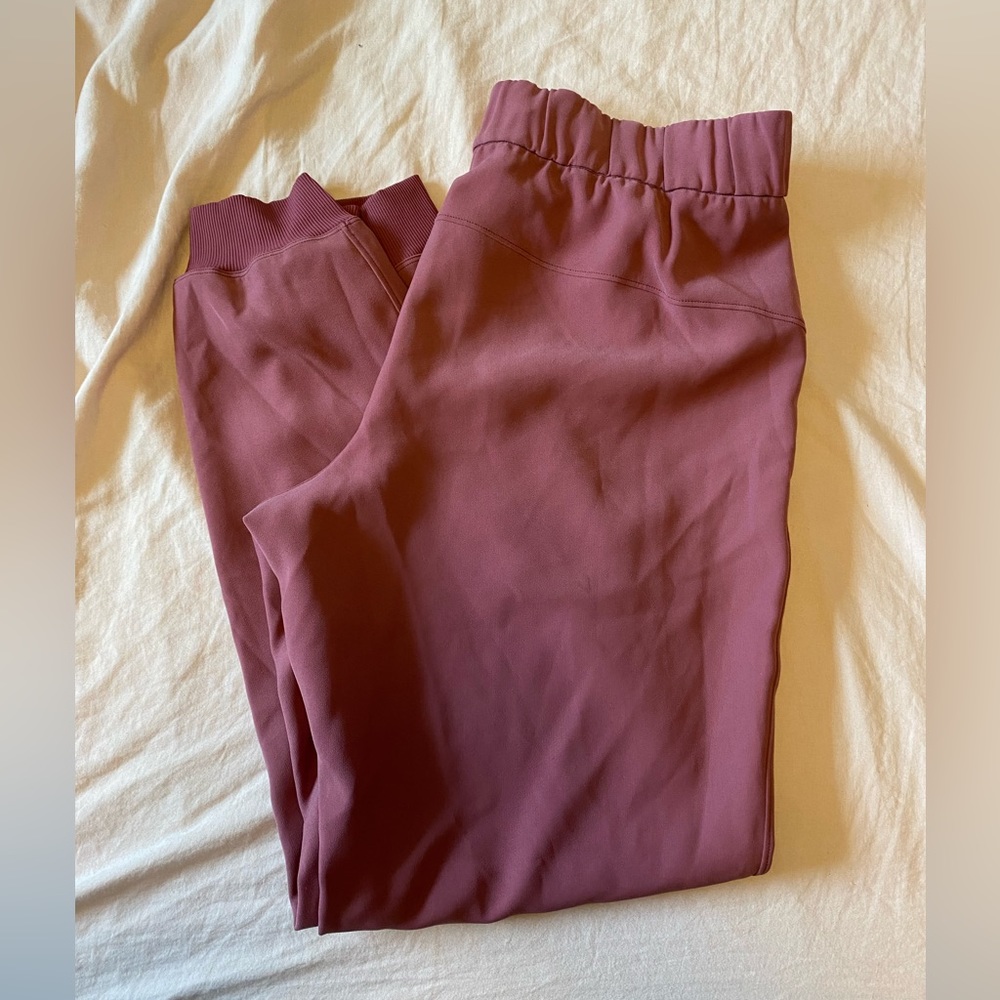 Lululemon joggers